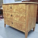 744 6382 CHEST OF DRAWERS